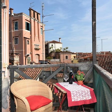 Bellissima Casa Vicino Biennale Grande Terrazza ! Apartment Veneţia Exterior foto