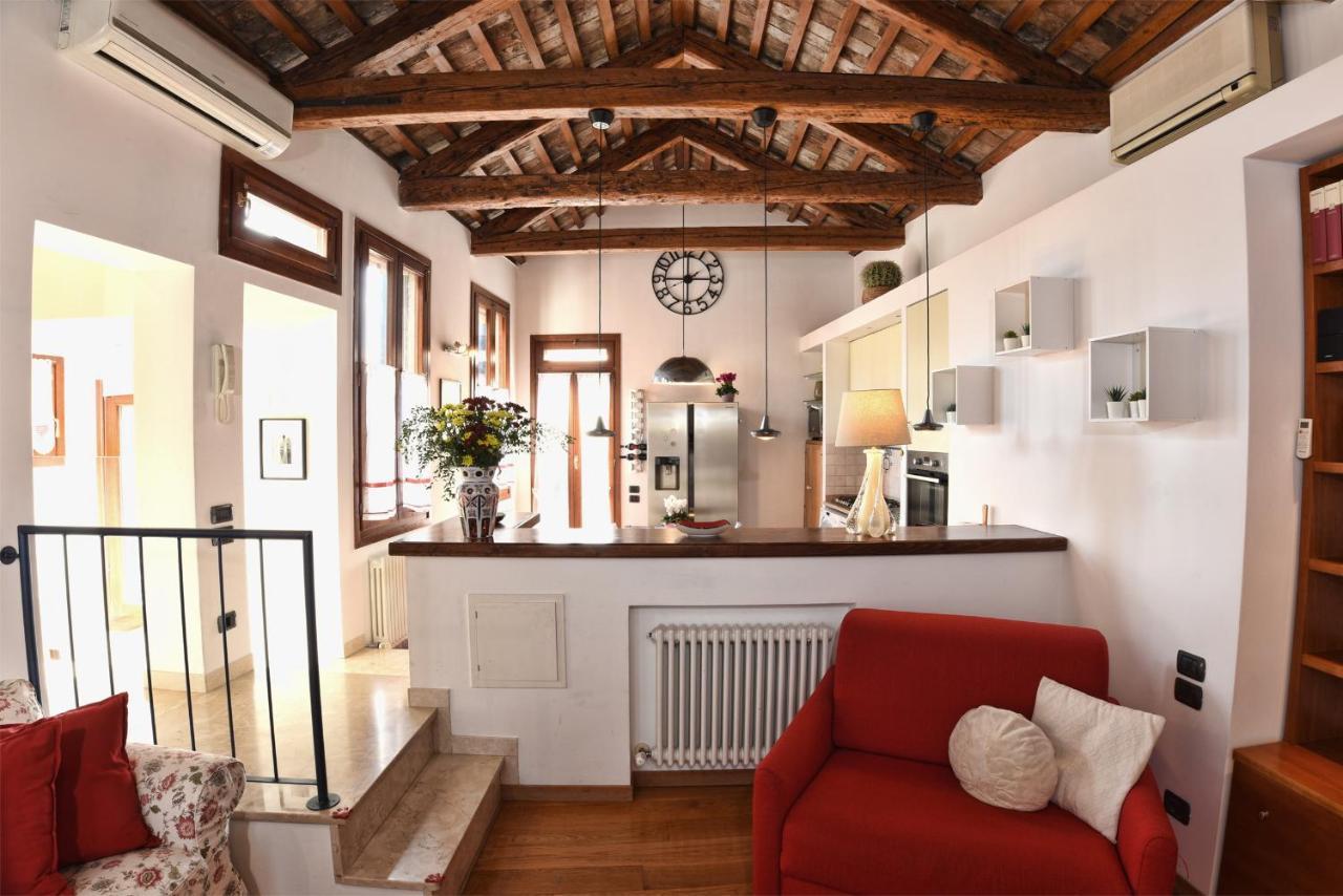 Bellissima Casa Vicino Biennale Grande Terrazza ! Apartment Veneţia Exterior foto